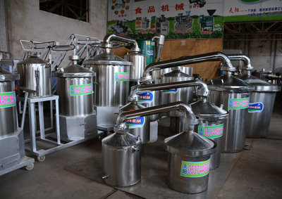 200斤糧蒸酒設備純糧酒燒鍋